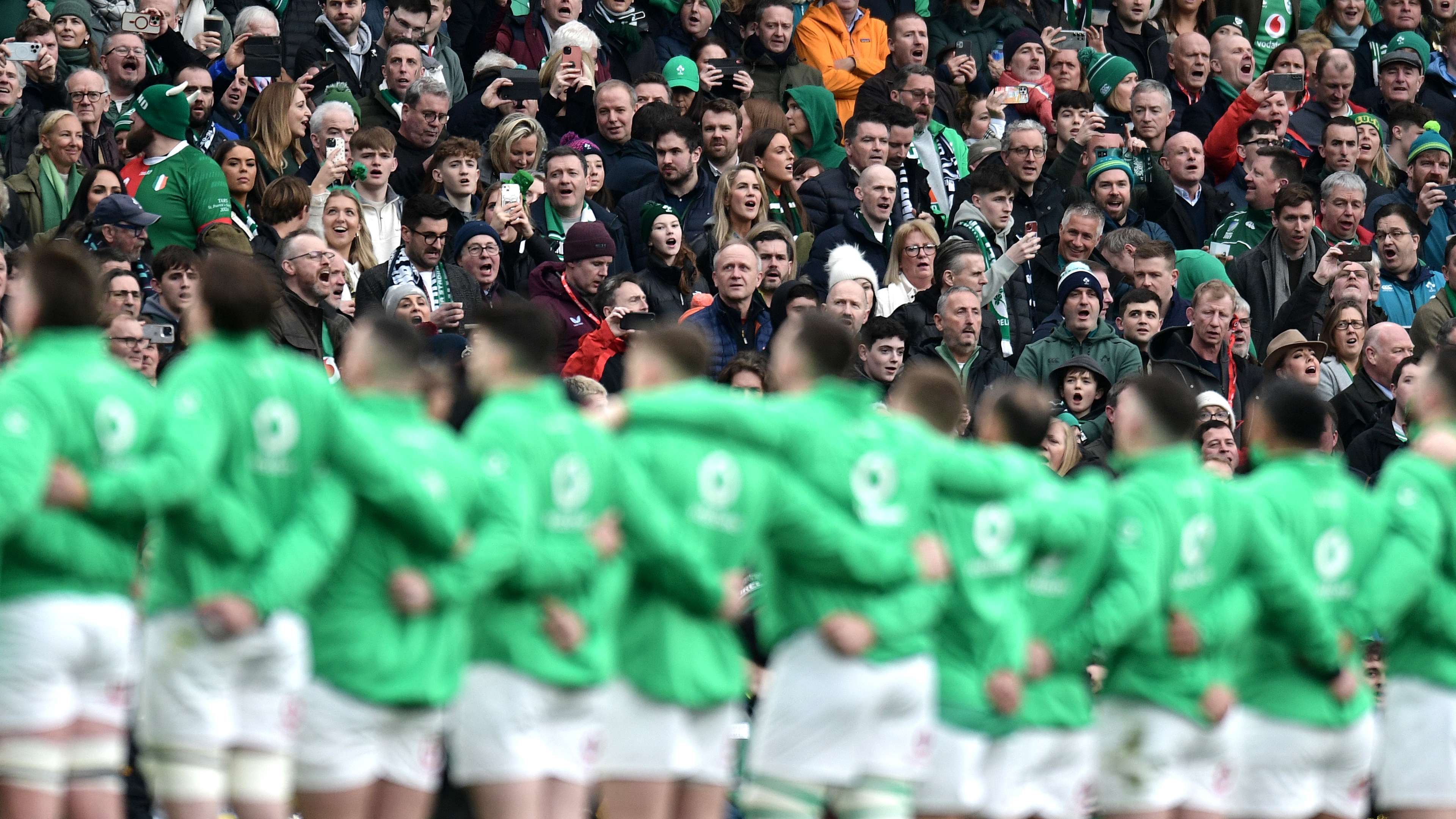 如今他的回 如今他的回